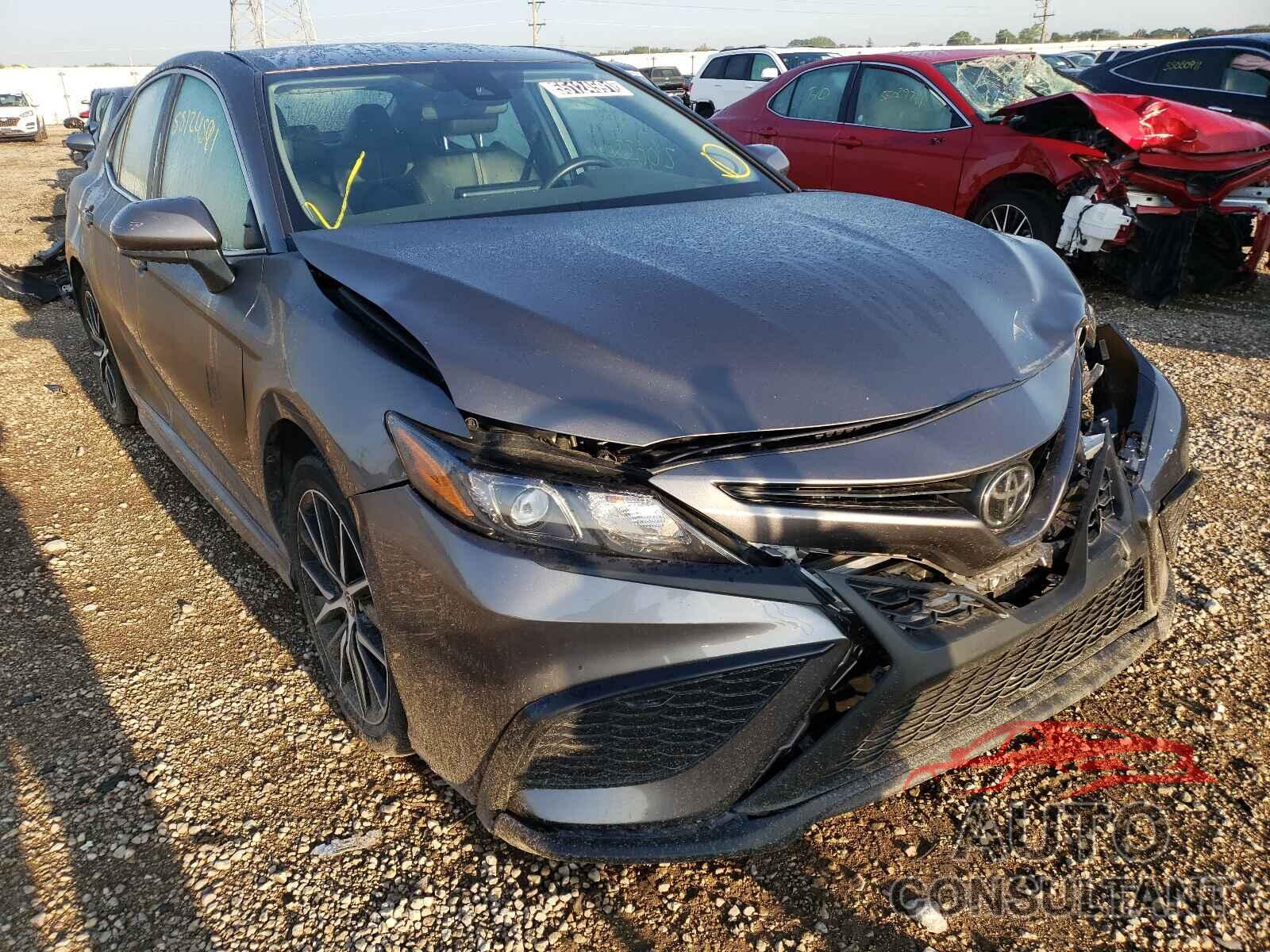 2021 CAMRY TOYOTA