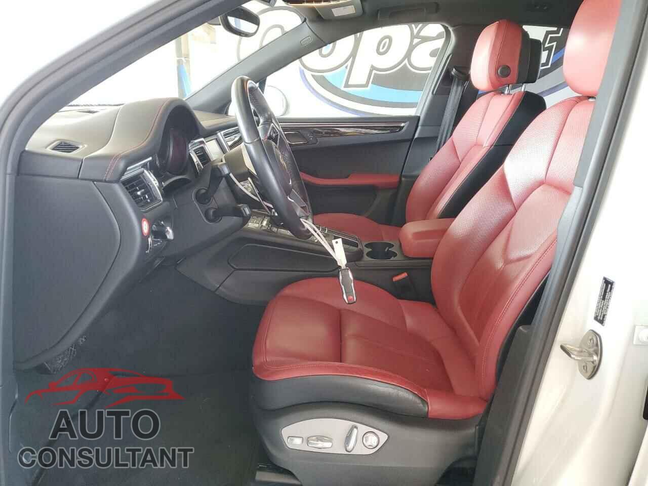 PORSCHE MACAN 2016 - WP1AB2A5XGLB48328