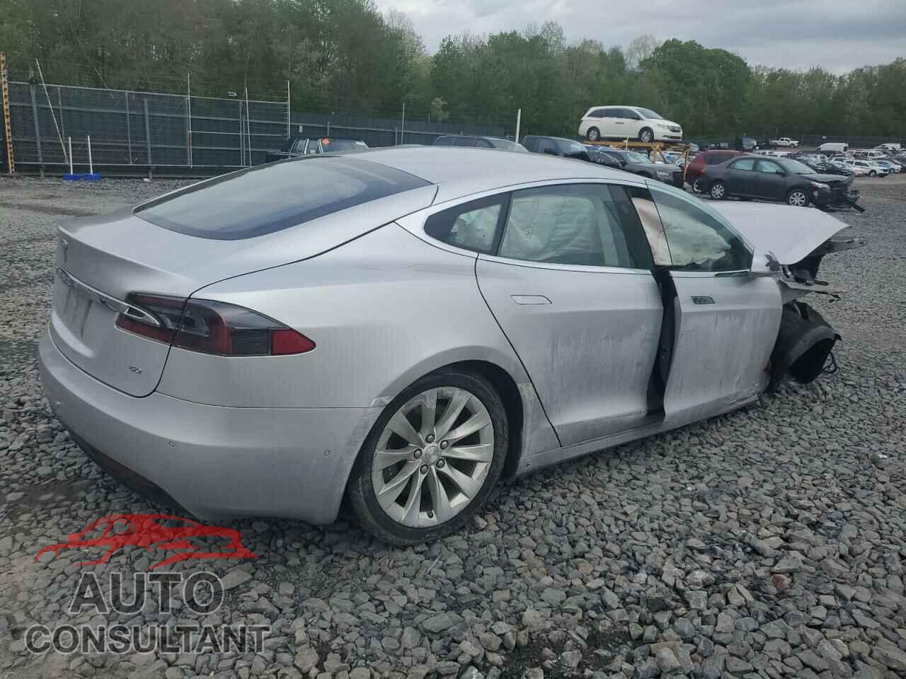 TESLA MODEL S 2017 - 5YJSA1E16HF180191