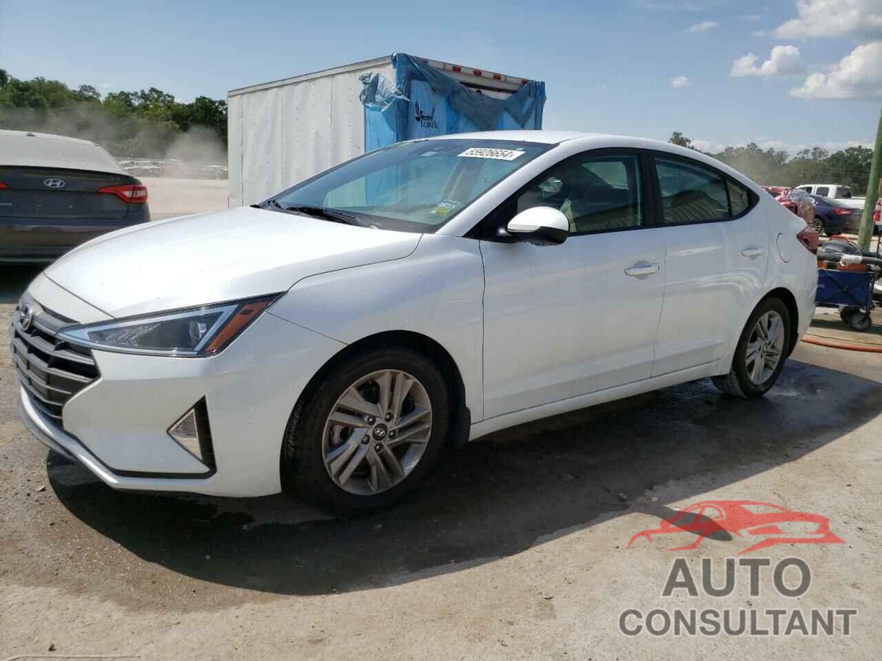 HYUNDAI ELANTRA 2020 - 5NPD84LF4LH543828