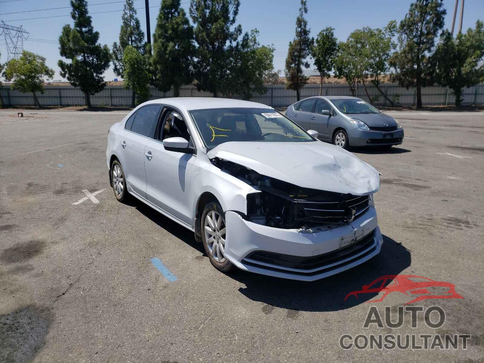 VOLKSWAGEN JETTA 2017 - 3VW2B7AJ1HM325166