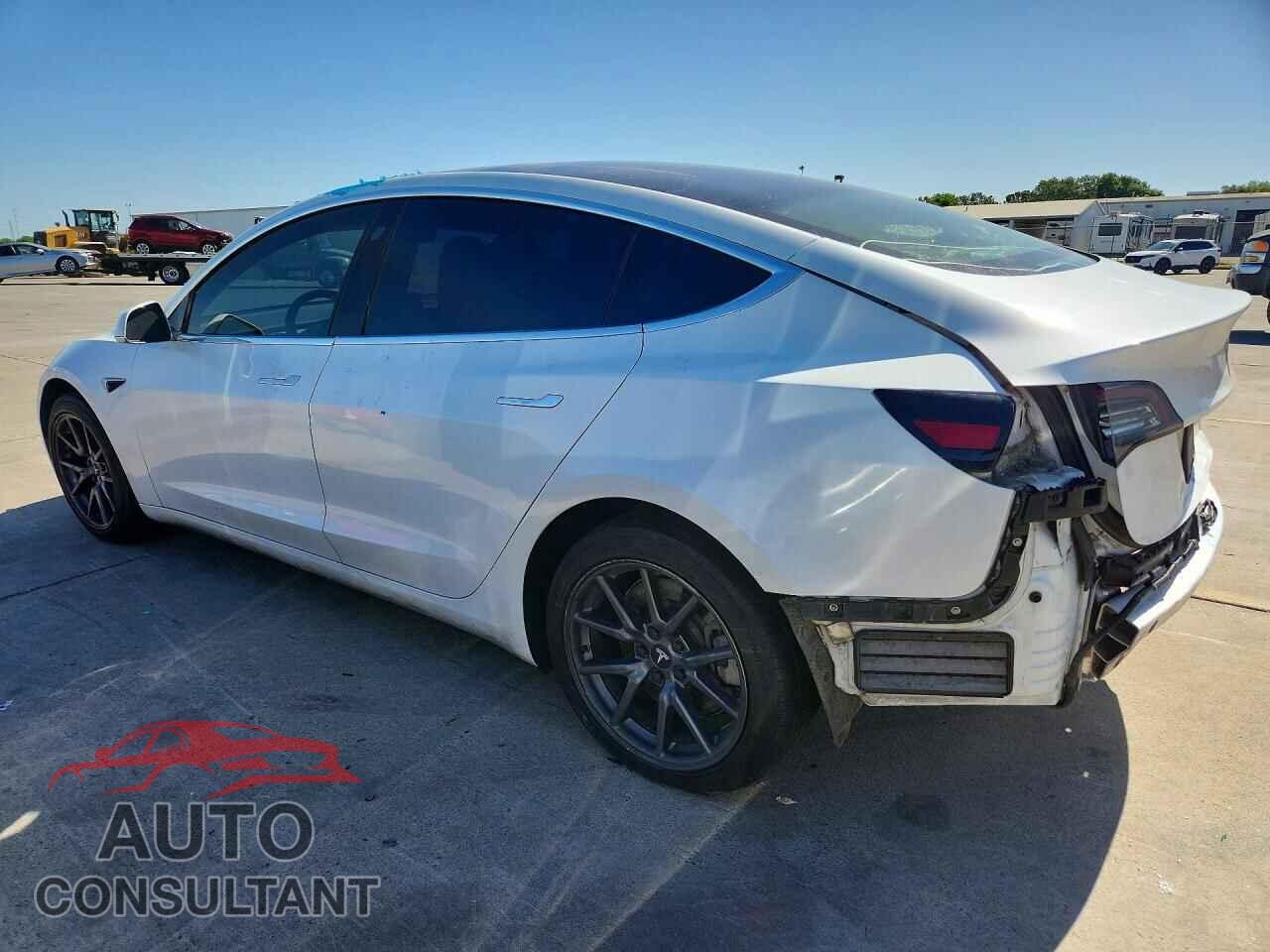 TESLA MODEL 3 2019 - 5YJ3E1EB2KF452891