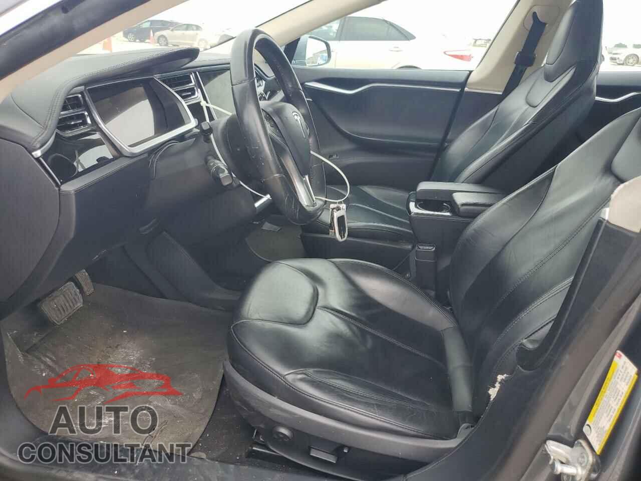 TESLA MODEL S 2013 - 5YJSA1CG3DFP05046