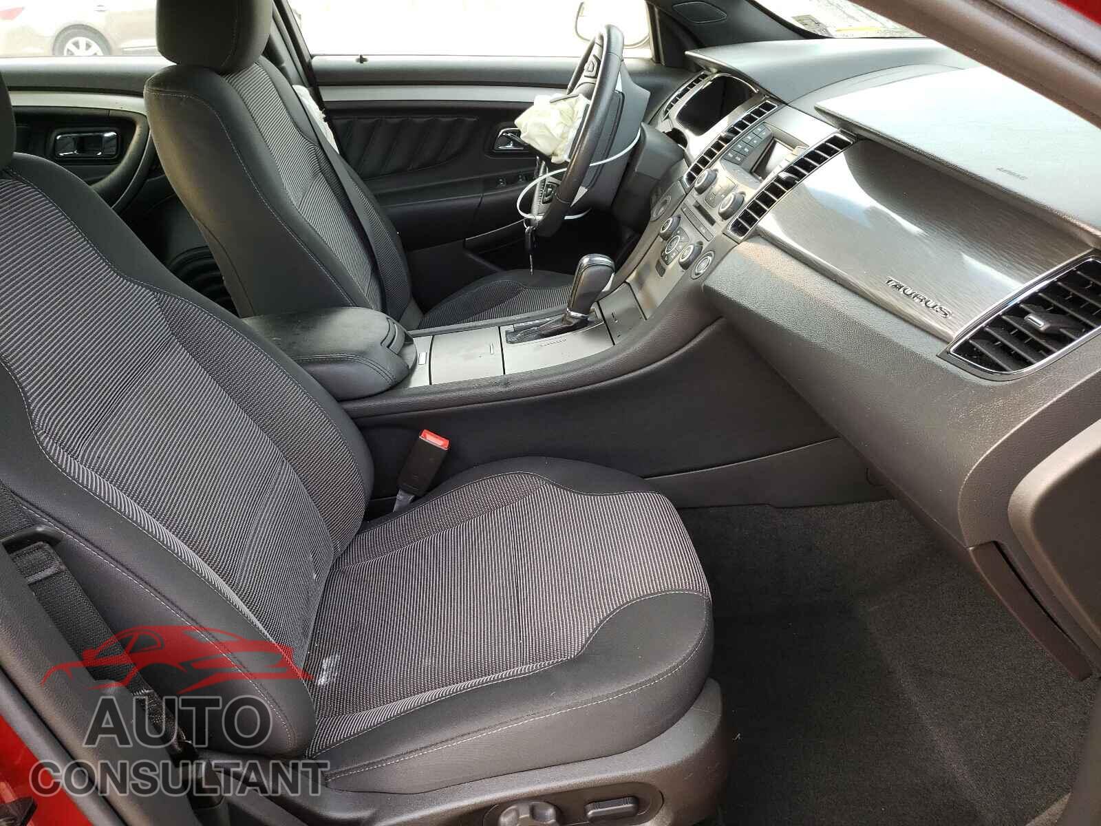 FORD TAURUS 2016 - 1FAHP2E80GG133003