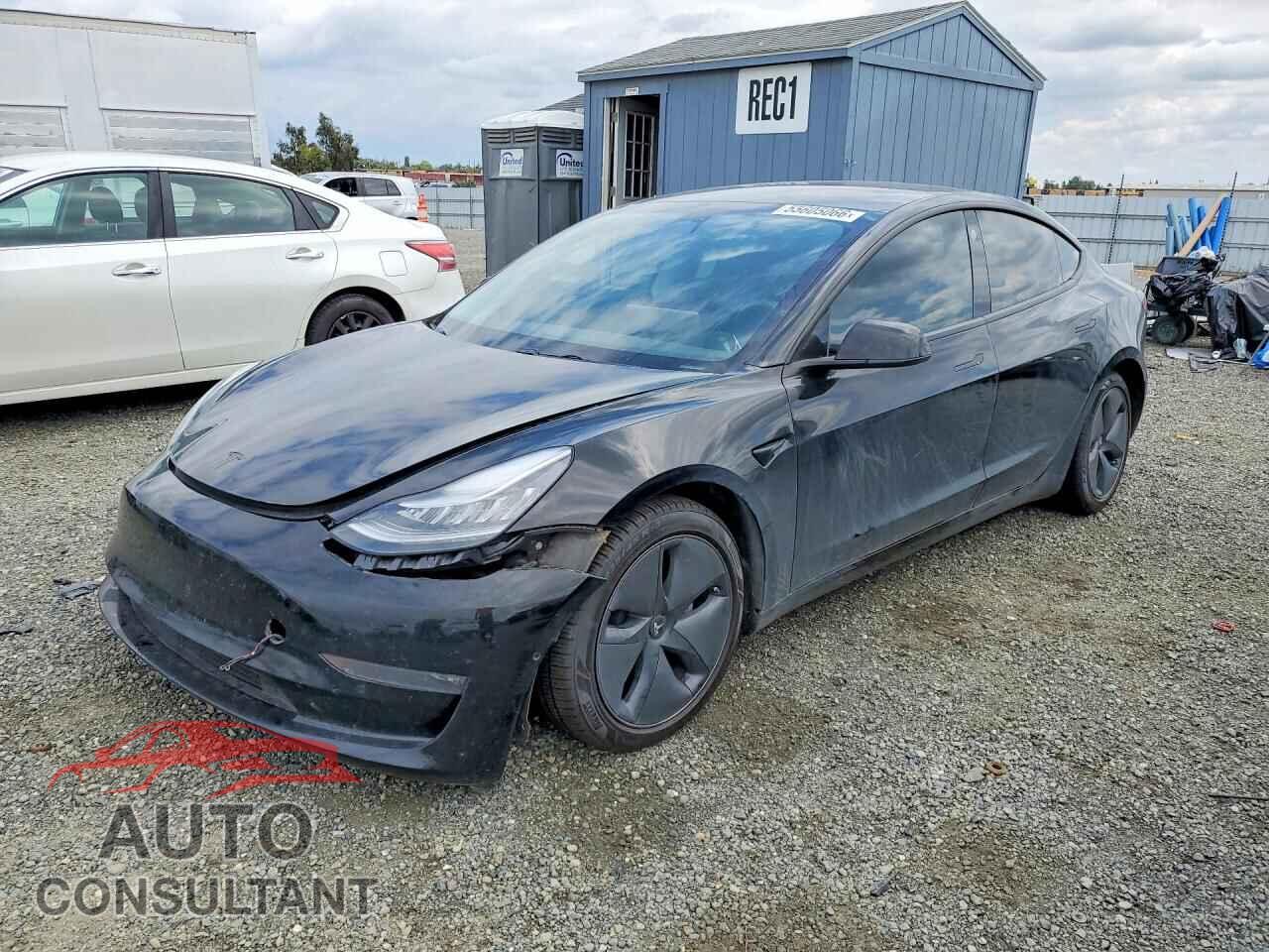 TESLA MODEL 3 2020 - 5YJ3E1EB9LF798051