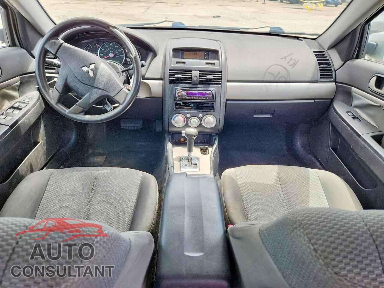 MITSUBISHI GALANT 2011 - 4A32B2FF8BE018713
