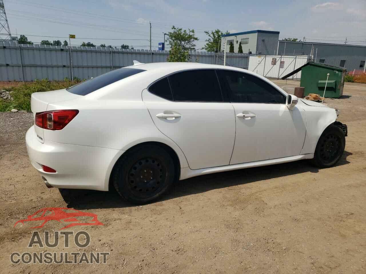 LEXUS IS 2011 - JTHBF5C23B5133549