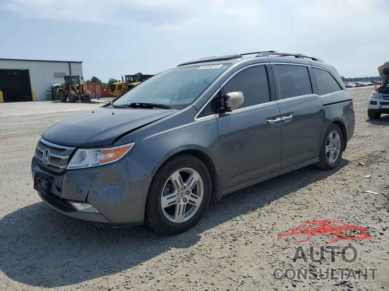 HONDA ODYSSEY 2013 - 5FNRL5H96DB010294