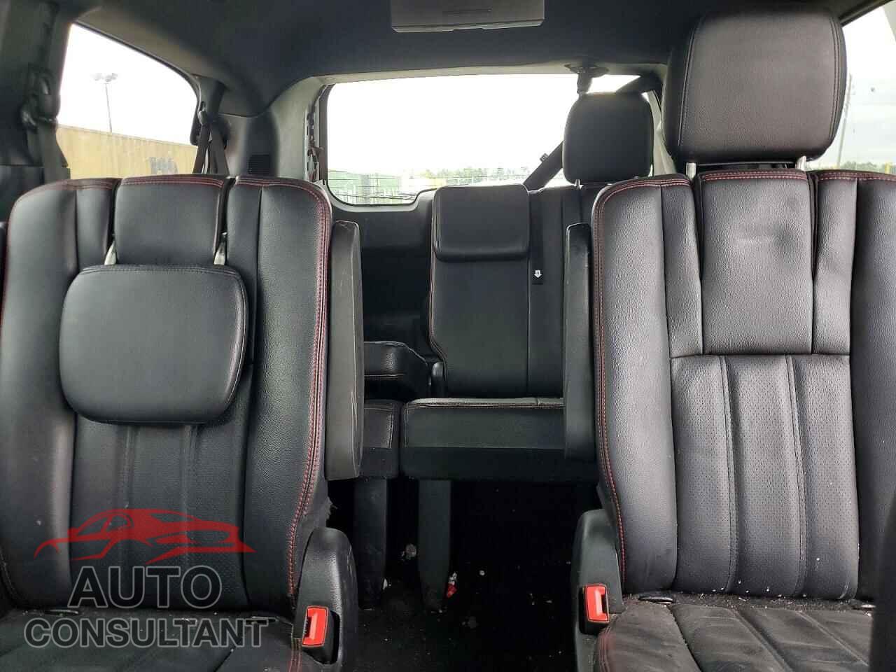 DODGE CARAVAN 2018 - 2C4RDGEG8JR283541