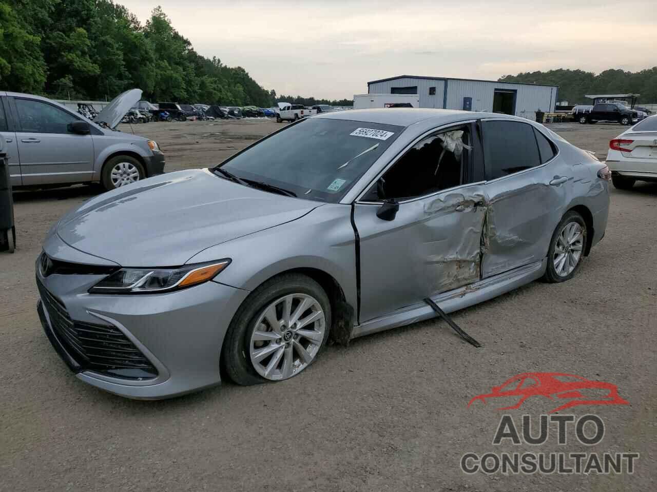 TOYOTA CAMRY 2023 - 4T1C11AK9PU120314