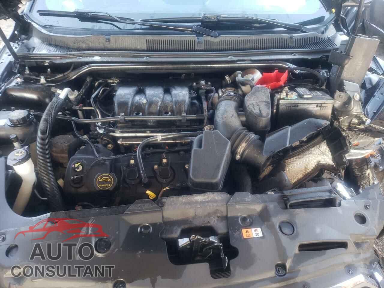 FORD TAURUS 2017 - 1FAHP2E83HG118013