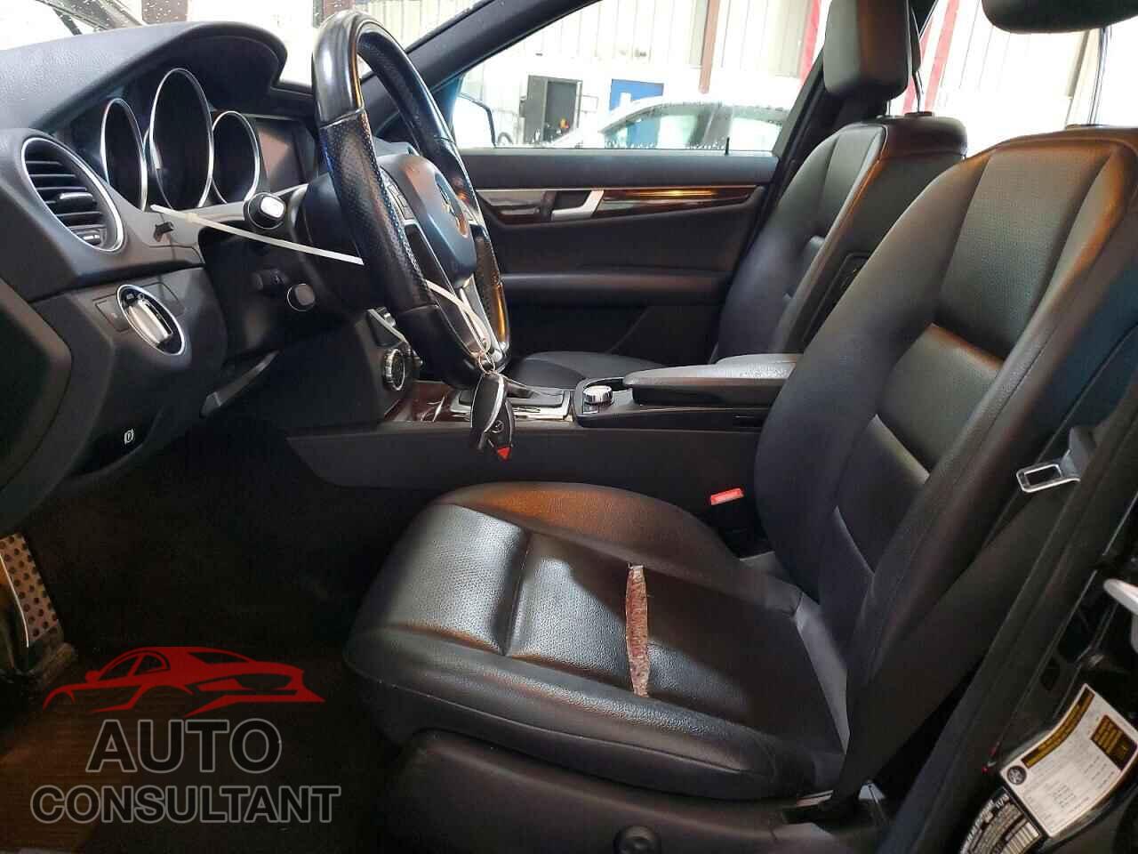 MERCEDES-BENZ C-CLASS 2014 - WDDGF8AB4EA925531