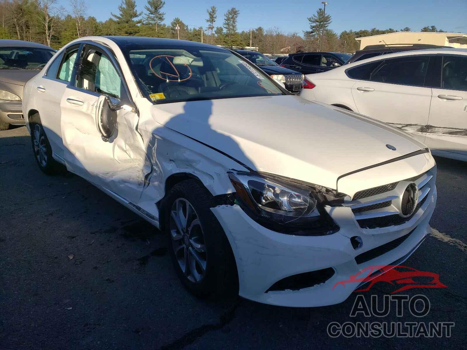 MERCEDES-BENZ C CLASS 2016 - 55SWF4KB2GU164293