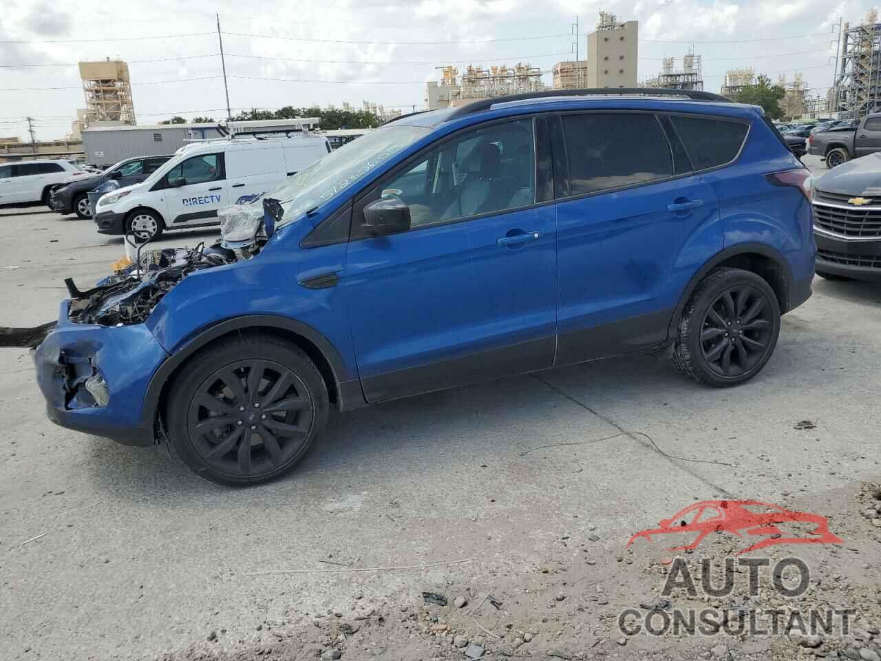 FORD ESCAPE 2017 - 1FMCU0G93HUC07102