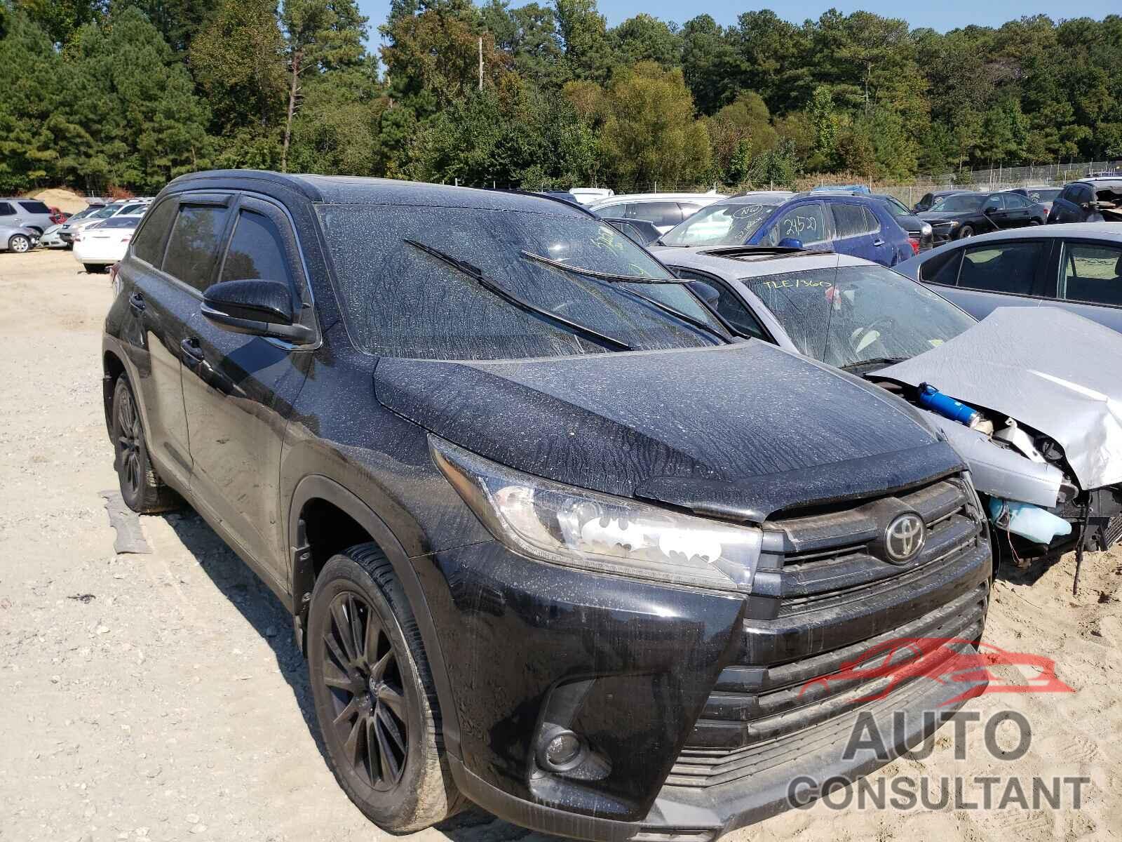 TOYOTA HIGHLANDER 2019 - 5TDJZRFHXKS599226