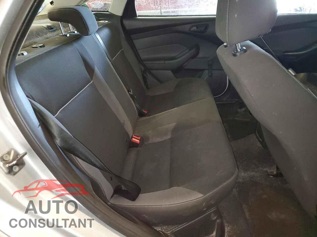 FORD FOCUS 2012 - 1FAHP3E28CL404523