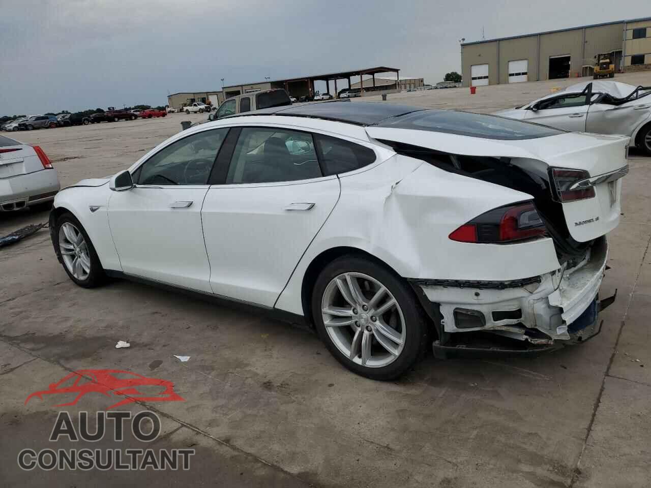 TESLA MODEL S 2016 - 5YJSA1E16GF125898