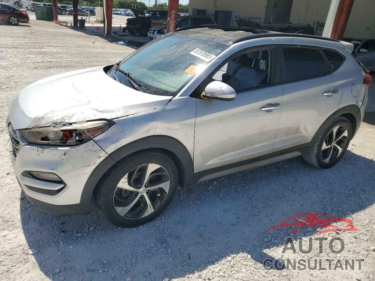 HYUNDAI TUCSON 2018 - KM8J33A25JU758483