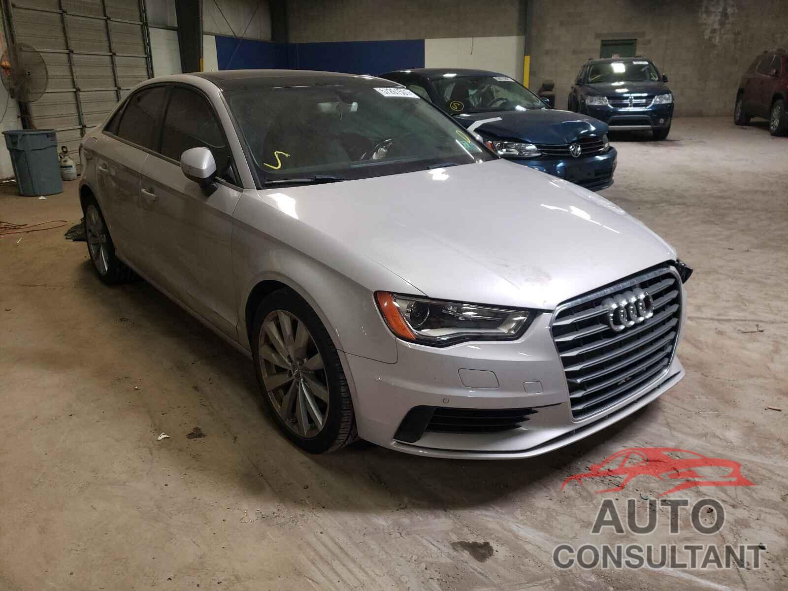 AUDI A3 2016 - WAUA7GFF1G1047026