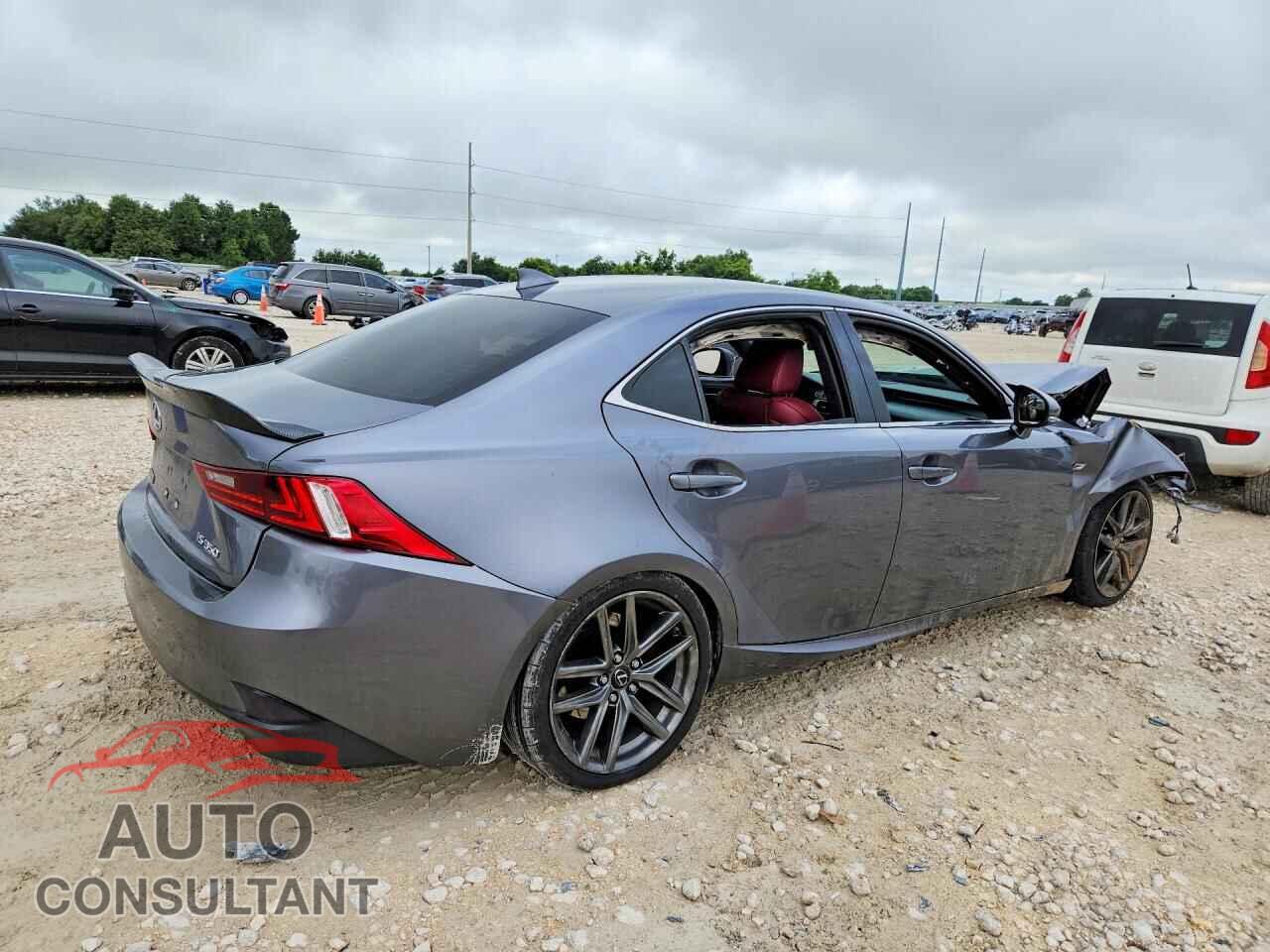 LEXUS IS 2014 - JTHBE1D21E5010122