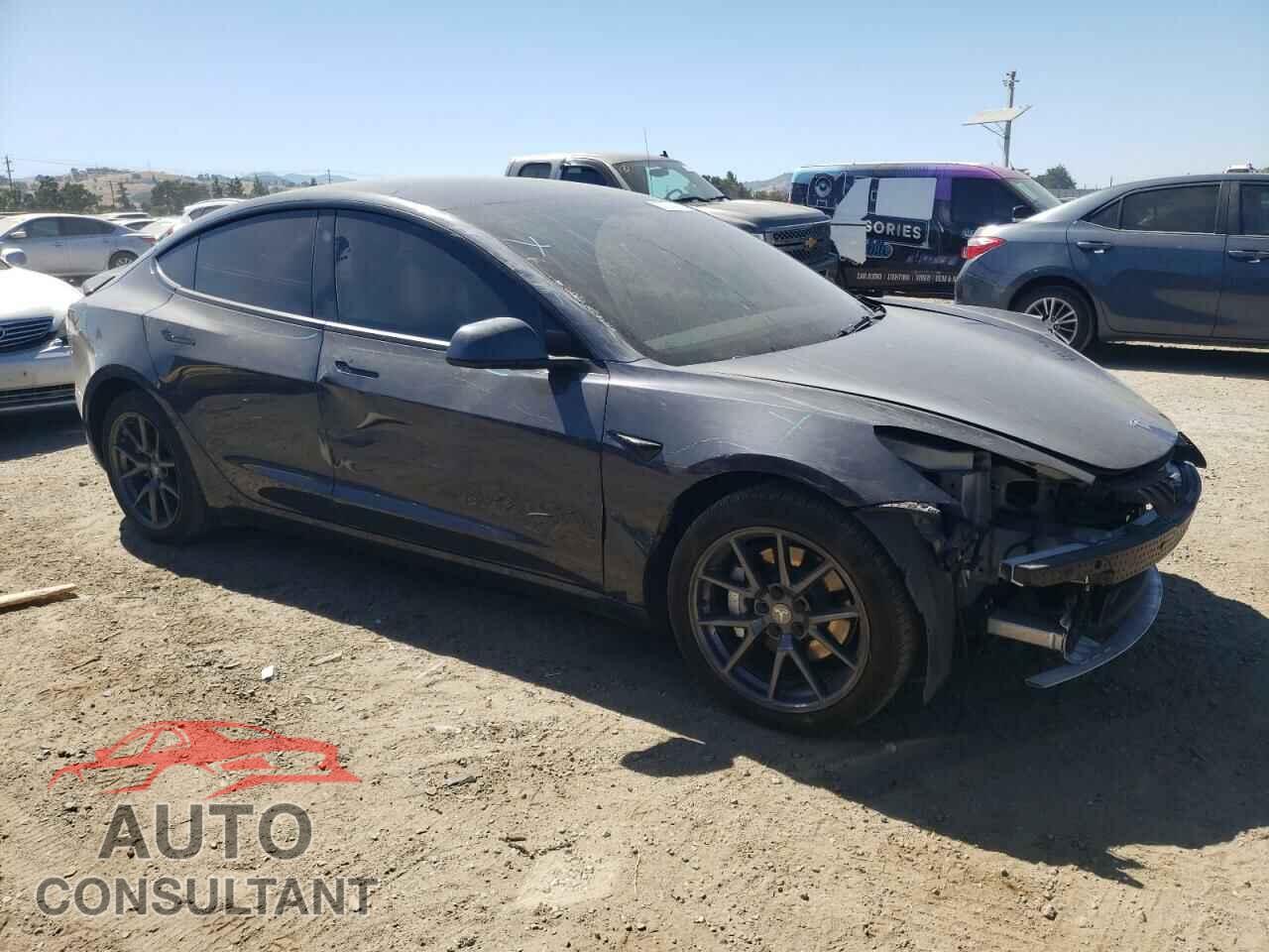TESLA MODEL 3 2023 - 5YJ3E1EA5PF395567