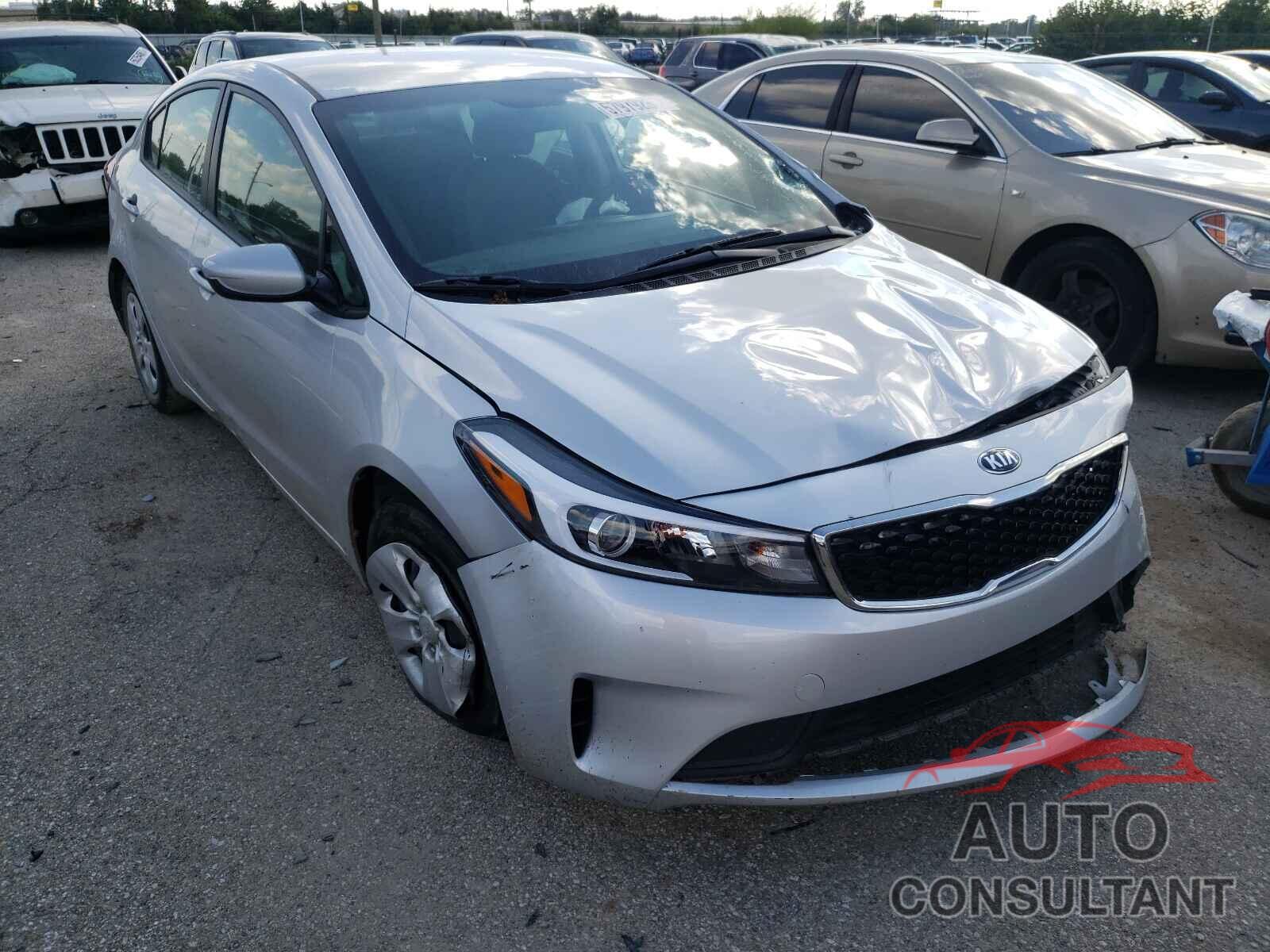 KIA FORTE 2018 - 3KPFL4A76JE212284