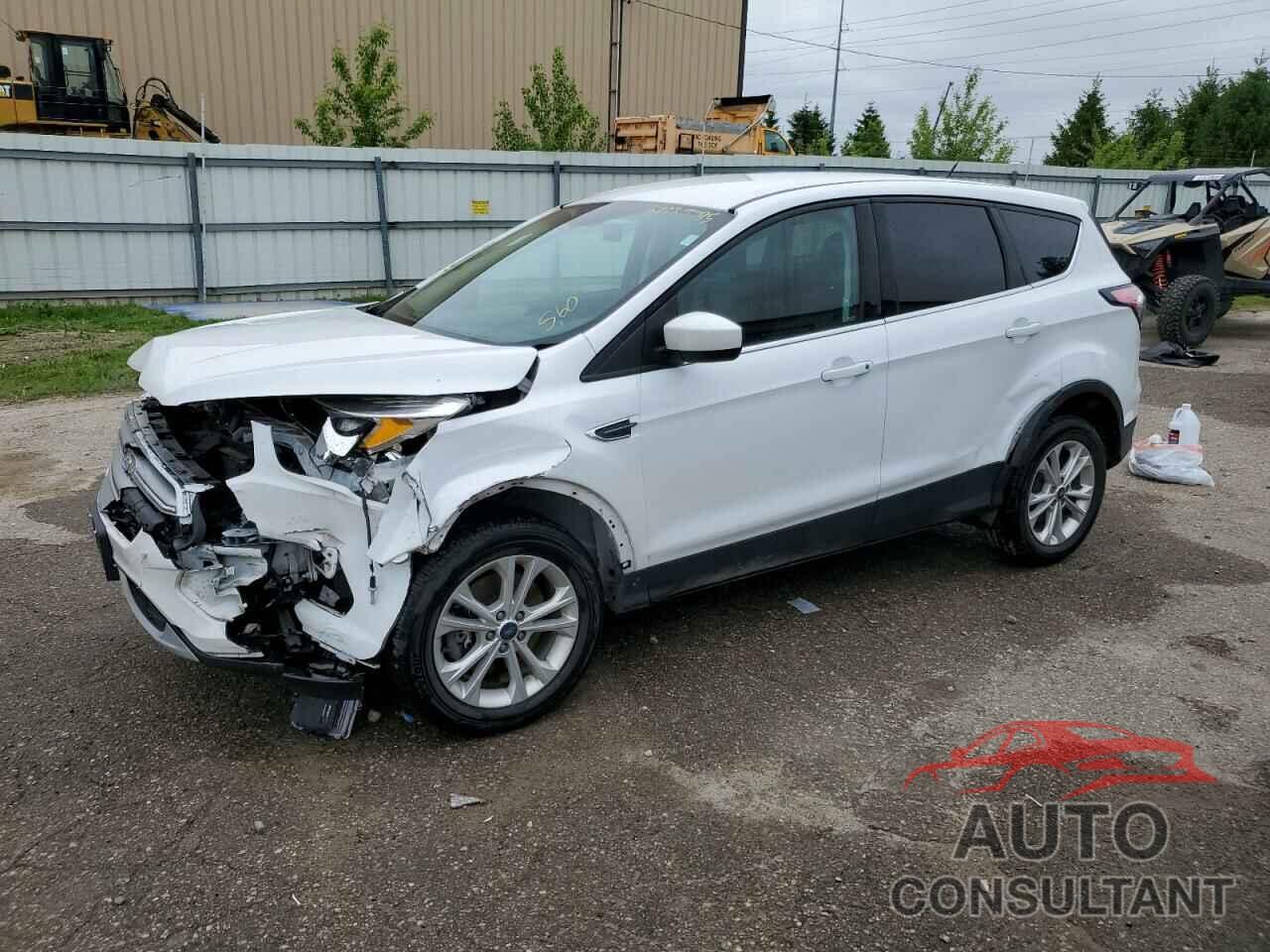 FORD ESCAPE 2017 - 1FMCU9G97HUE50254