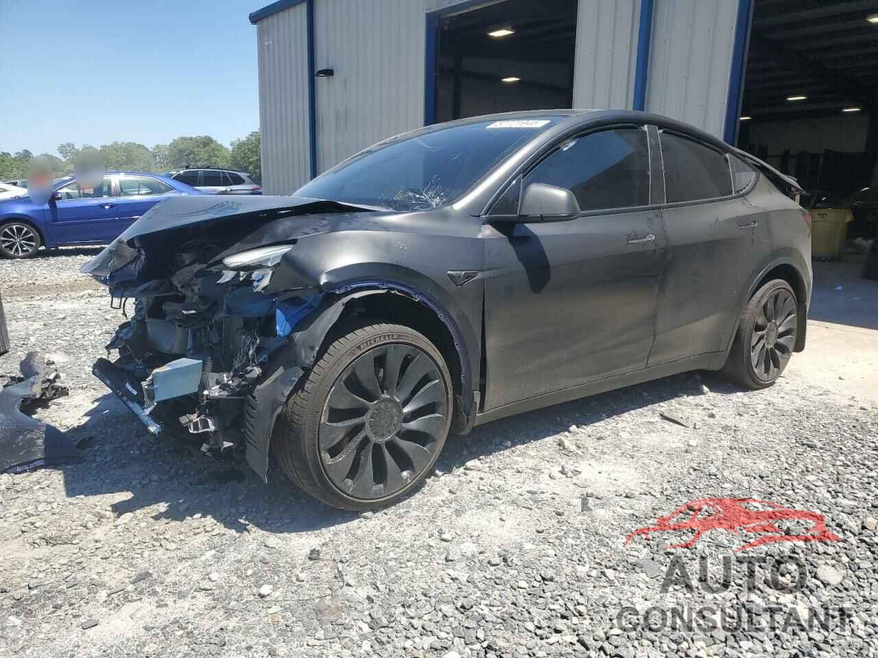 TESLA MODEL Y 2021 - 5YJYGDEE2MF243987