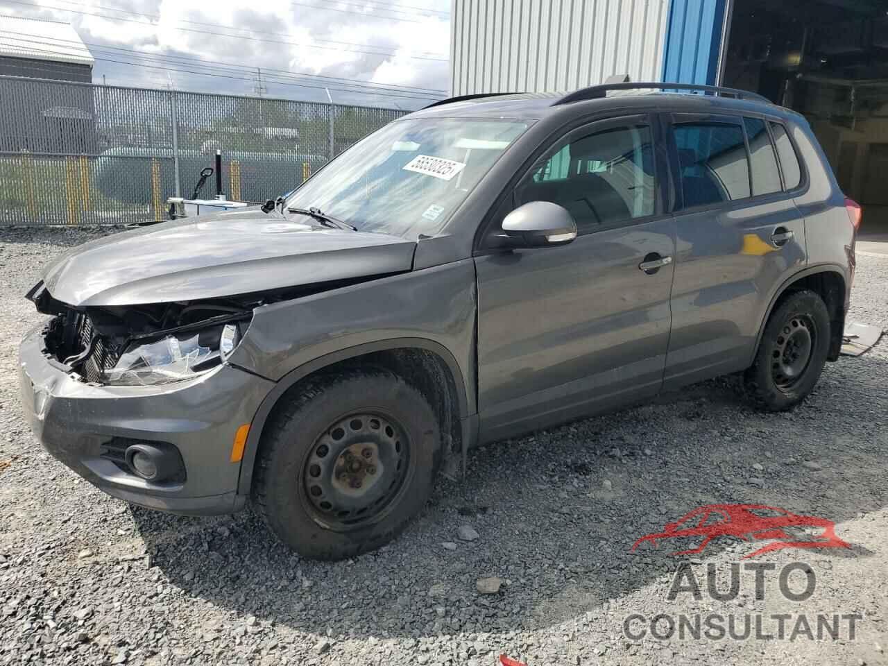 VOLKSWAGEN TIGUAN 2015 - WVGJV7AX7FW574011