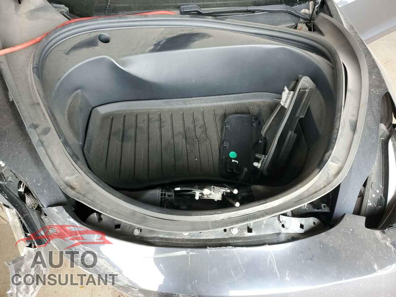 TESLA MODEL 3 2021 - 5YJ3E1EA9MF906130
