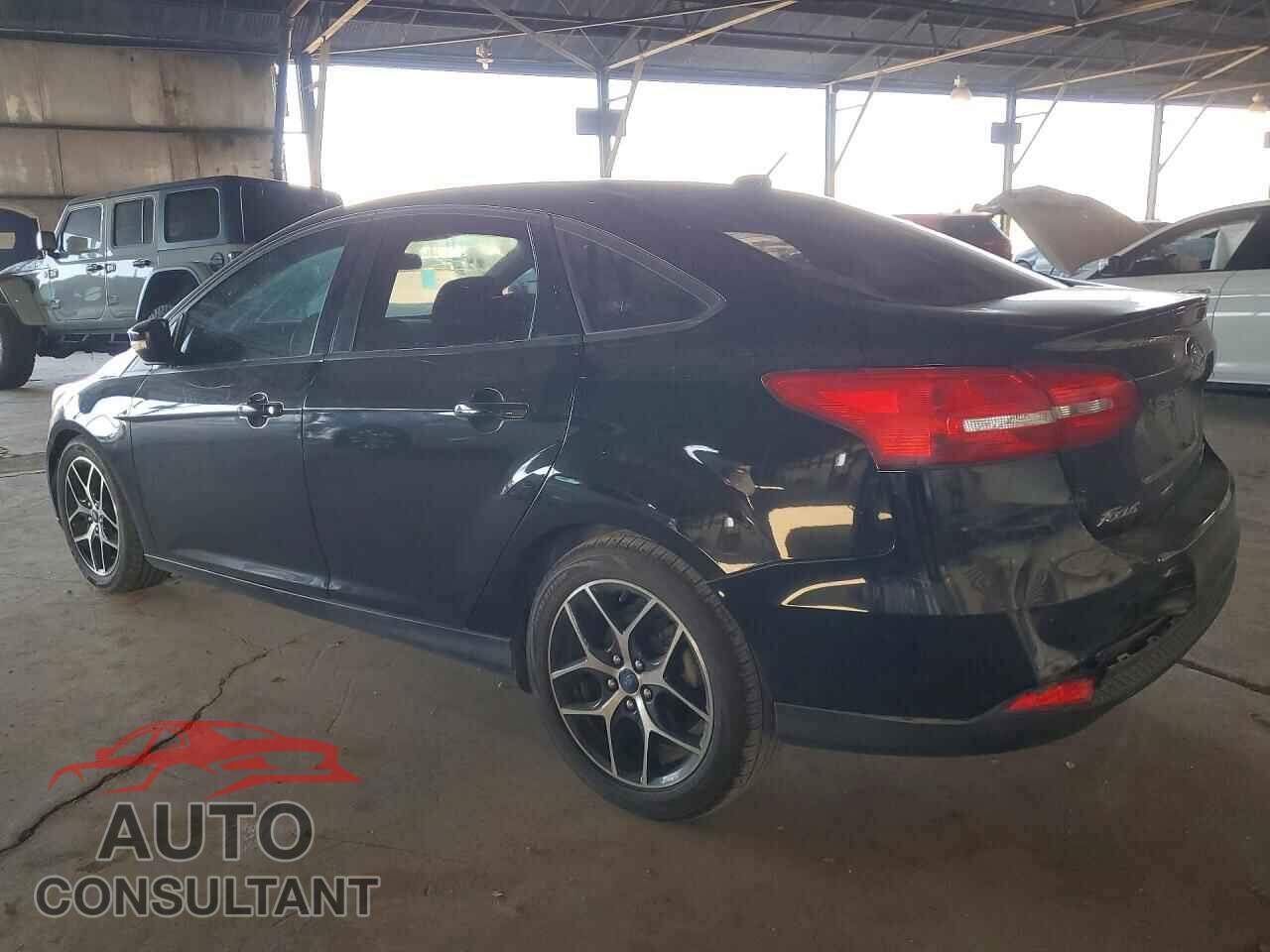 FORD FOCUS 2017 - 1FADP3FEXHL325367