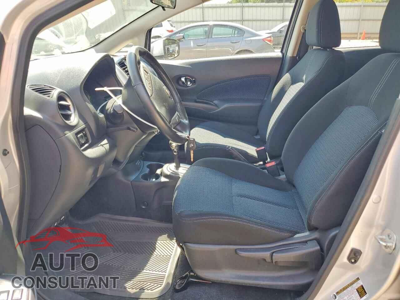 NISSAN VERSA 2017 - 3N1CE2CP3HL365695
