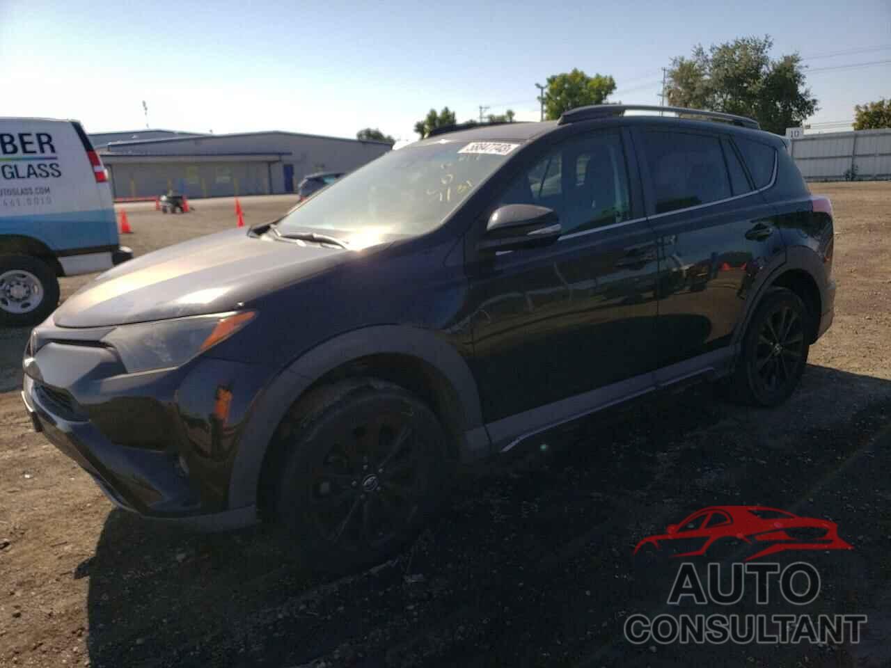 TOYOTA RAV4 2018 - 2T3RFREV9JW742134