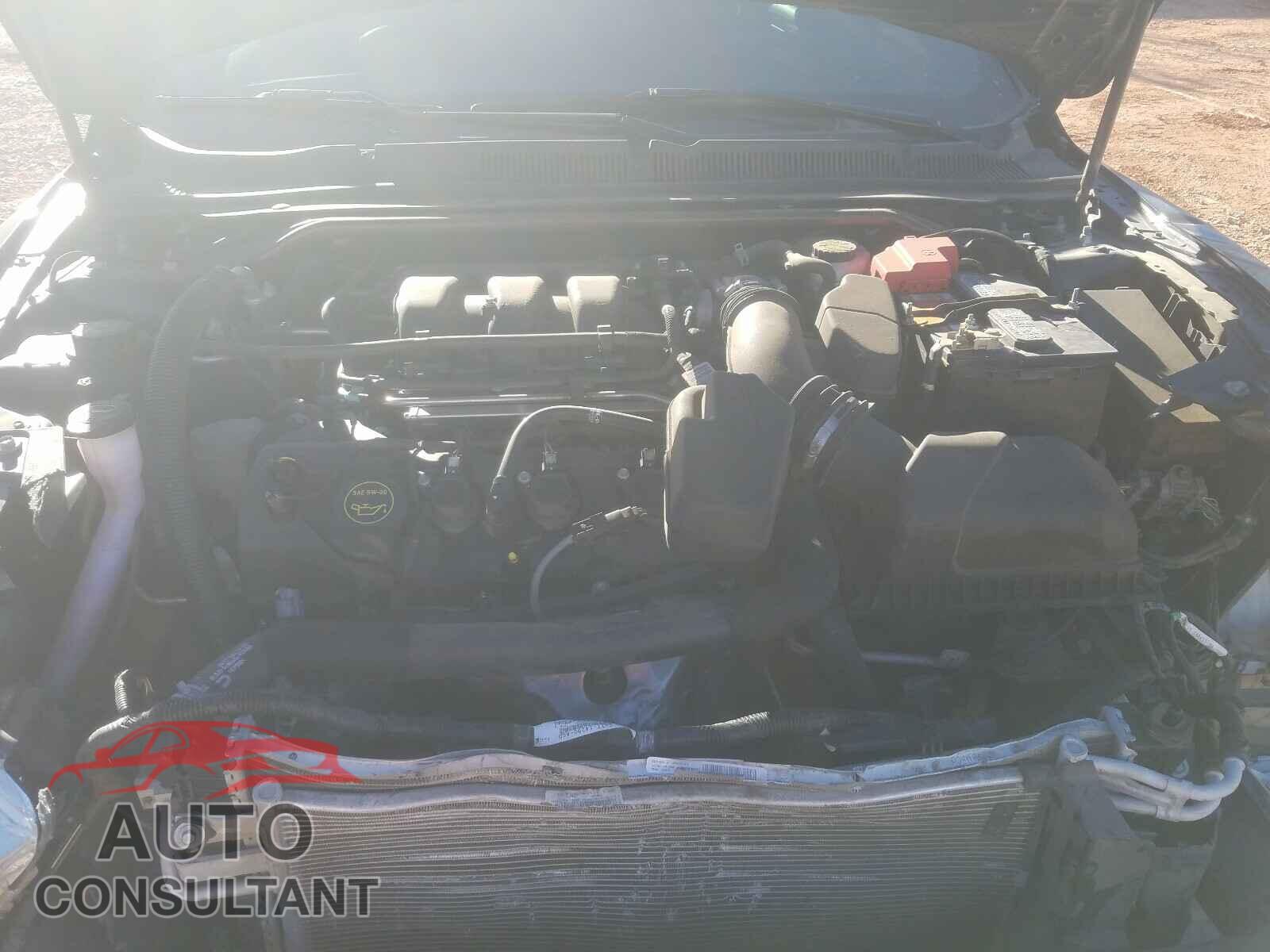 FORD TAURUS 2017 - 1FAHP2F8XHG104057
