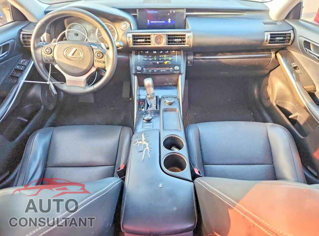 LEXUS IS 2014 - JTHBF1D24E5034833