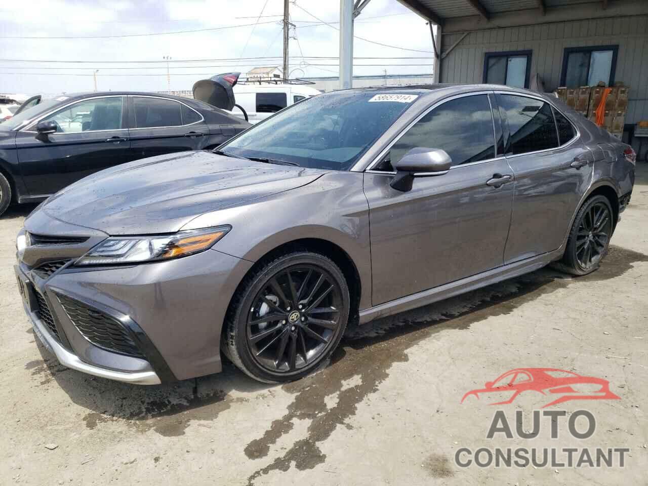 TOYOTA CAMRY 2024 - 4T1KZ1AK8RU089385