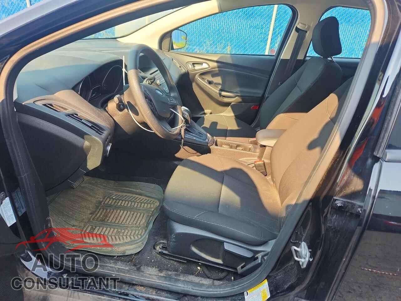 FORD FOCUS 2016 - 1FADP3F2XGL334056