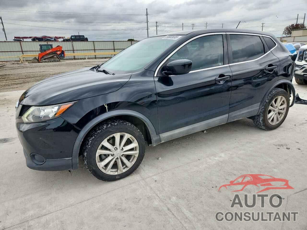 NISSAN ROGUE 2017 - JN1BJ1CP5HW004674