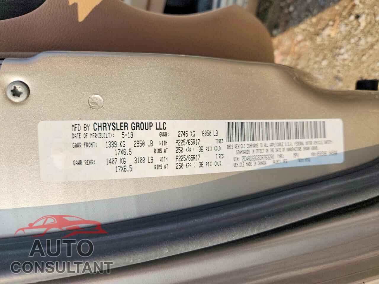 DODGE CARAVAN 2013 - 2C4RDGBG6DR763201