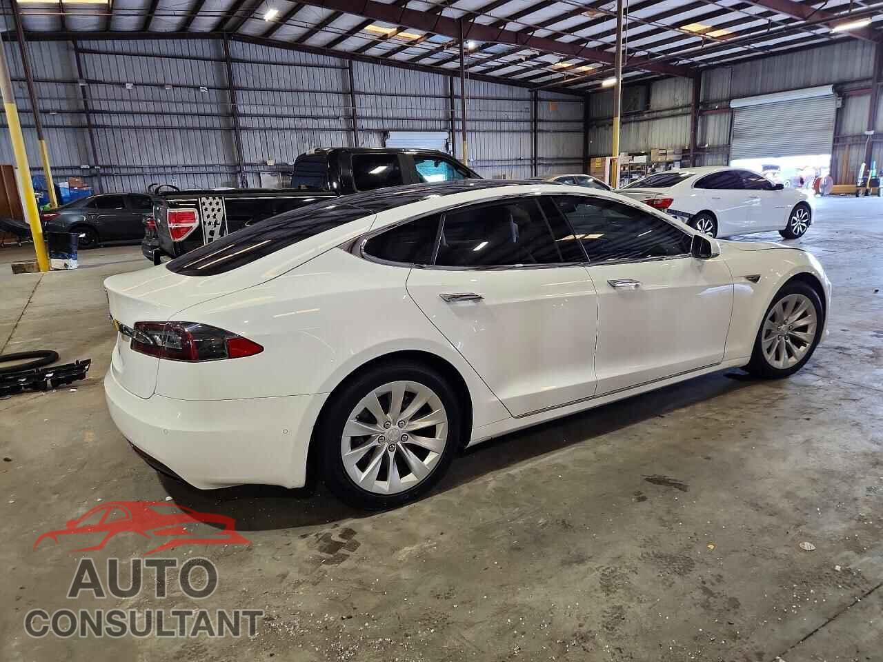 TESLA MODEL S 2024 - 5YJSA1E15GF153191