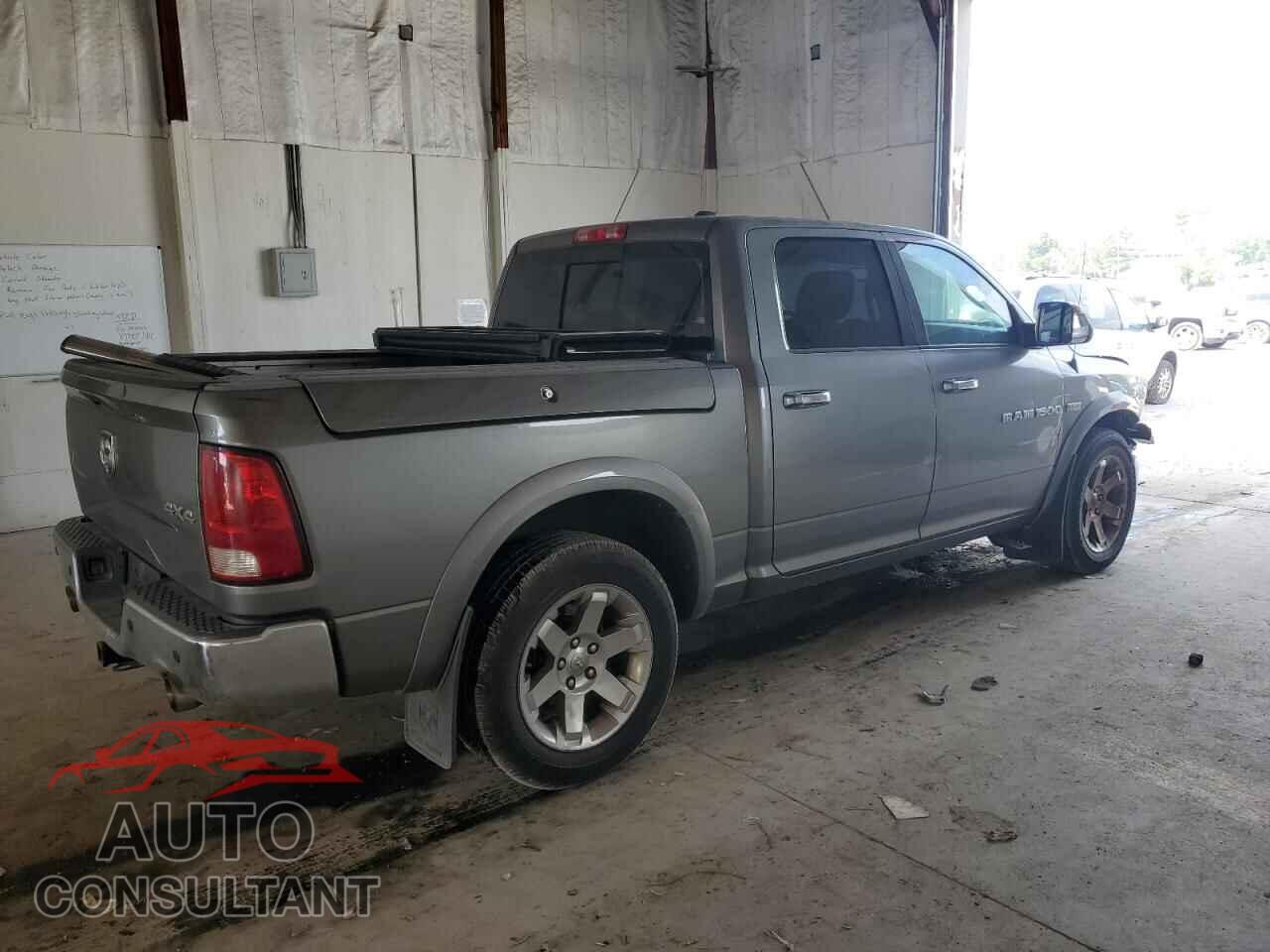 DODGE RAM 1500 2012 - 1C6RD7NT2CS257457