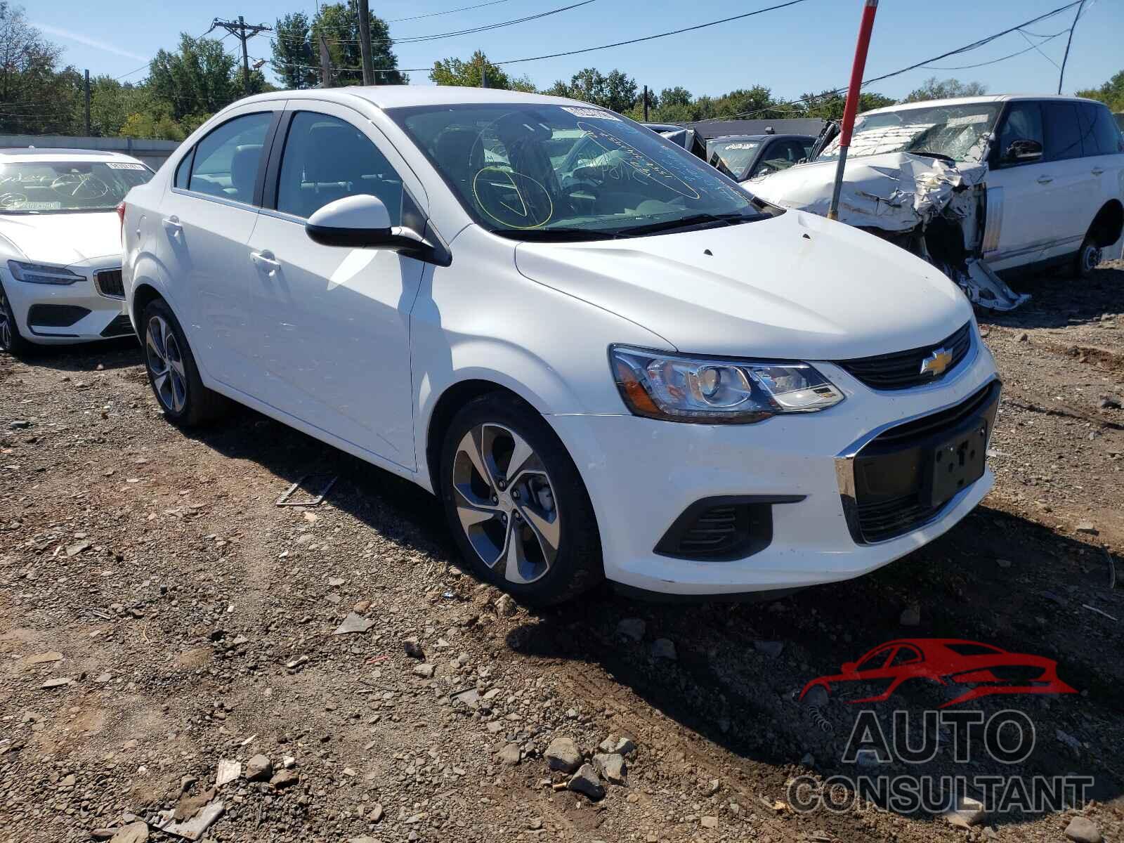 CHEVROLET SONIC 2020 - 1G1JF5SBXL4112194
