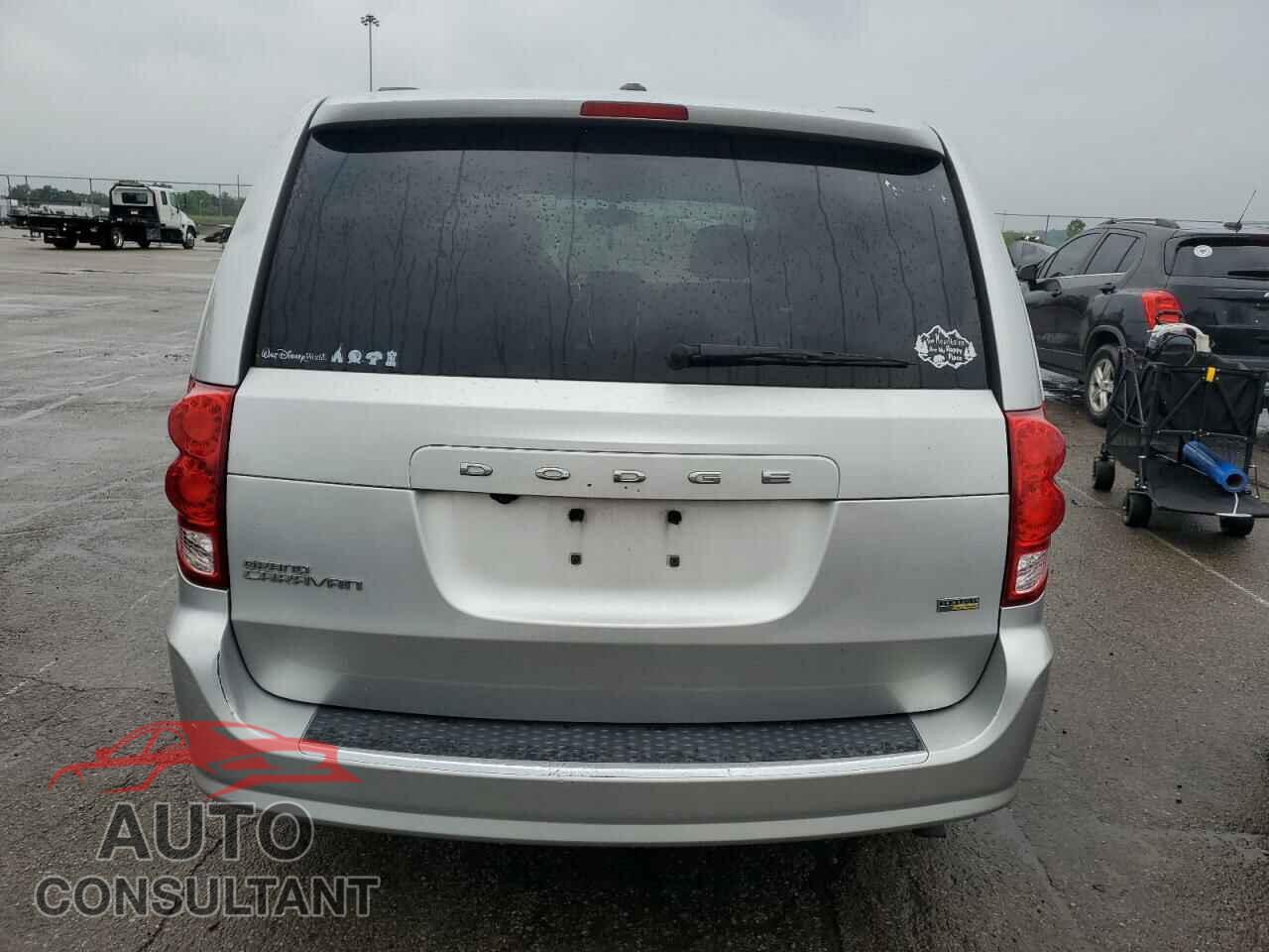 DODGE CARAVAN 2011 - 2D4RN3DG1BR646306