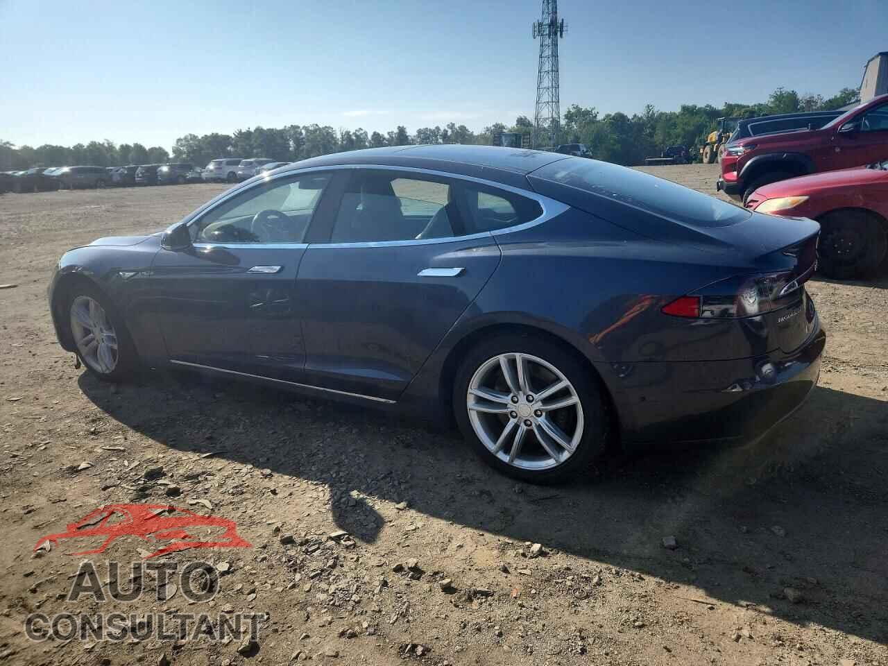 TESLA MODEL S 2016 - 5YJSA1E13GF131125