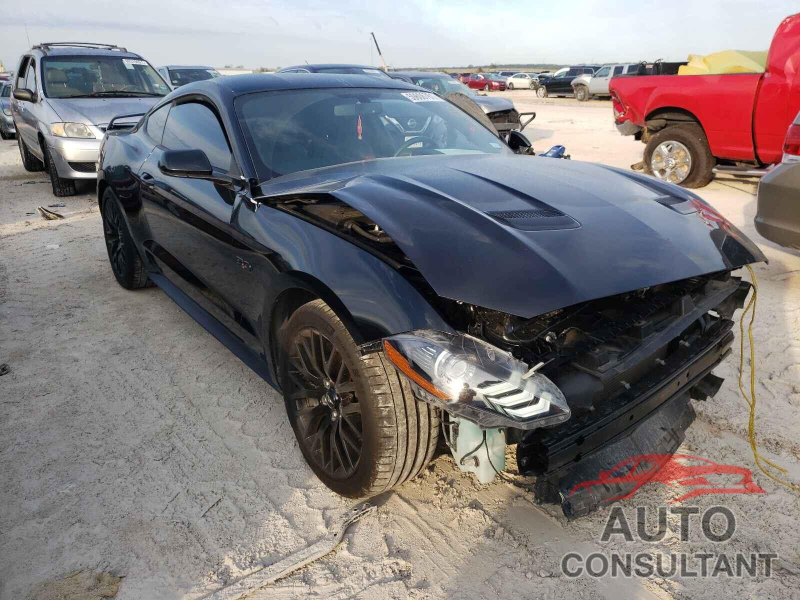 FORD MUSTANG 2019 - 1FA6P8CF5K5102197