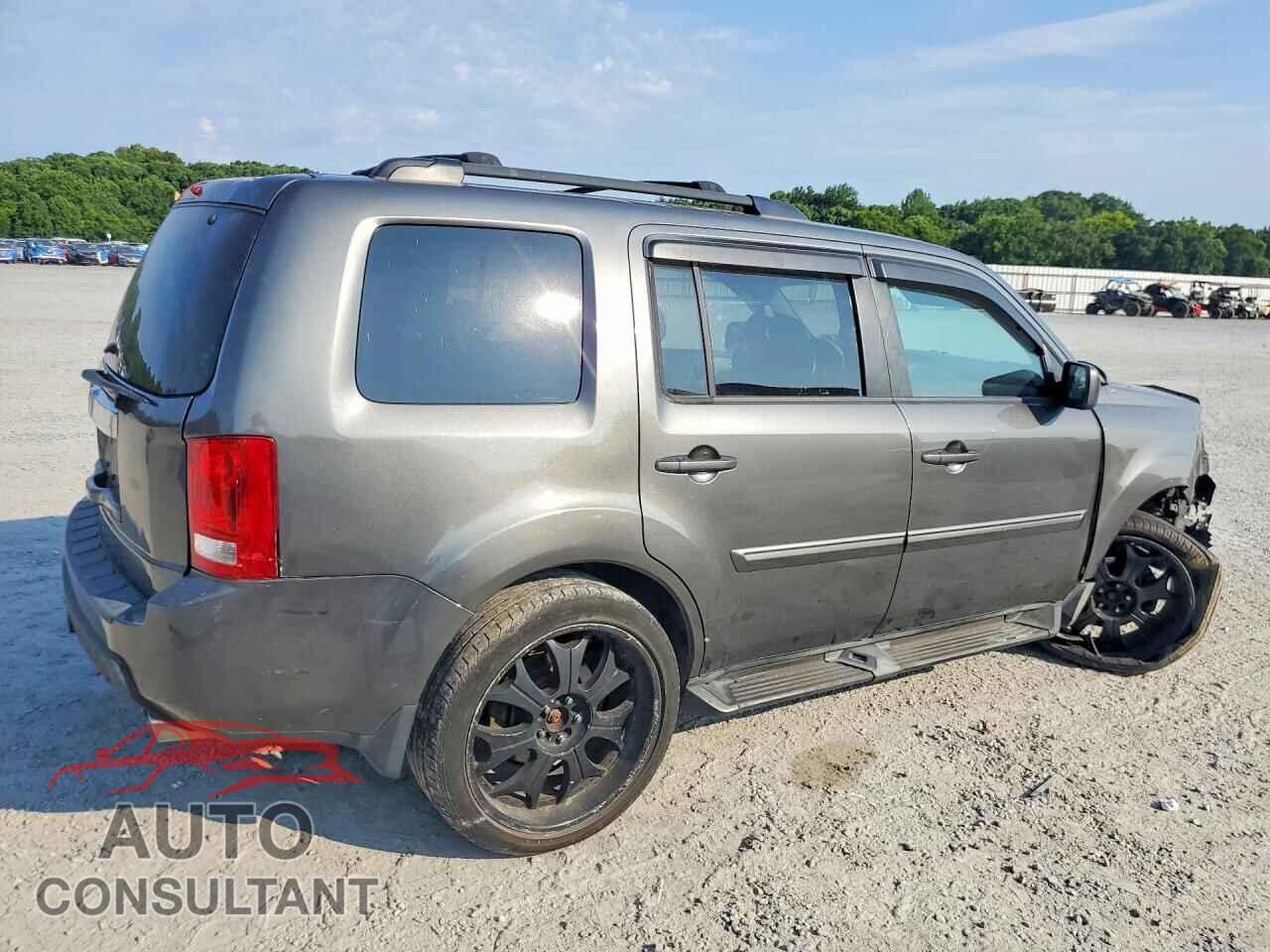 HONDA PILOT 2011 - 5FNYF4H53BB026945