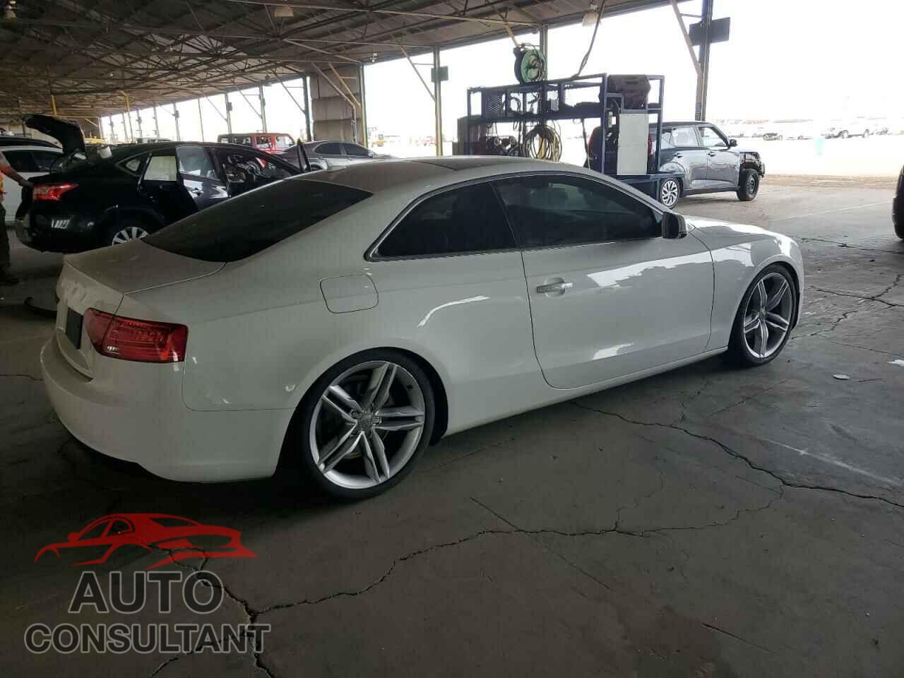 AUDI A5 2013 - WAUCFAFR2DA022280