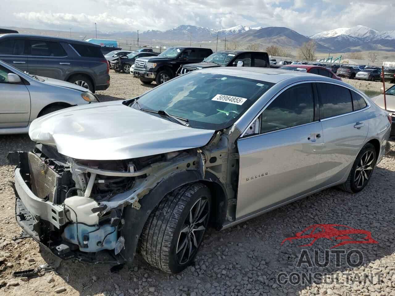 CHEVROLET MALIBU 2018 - 1G1ZD5ST5JF175710