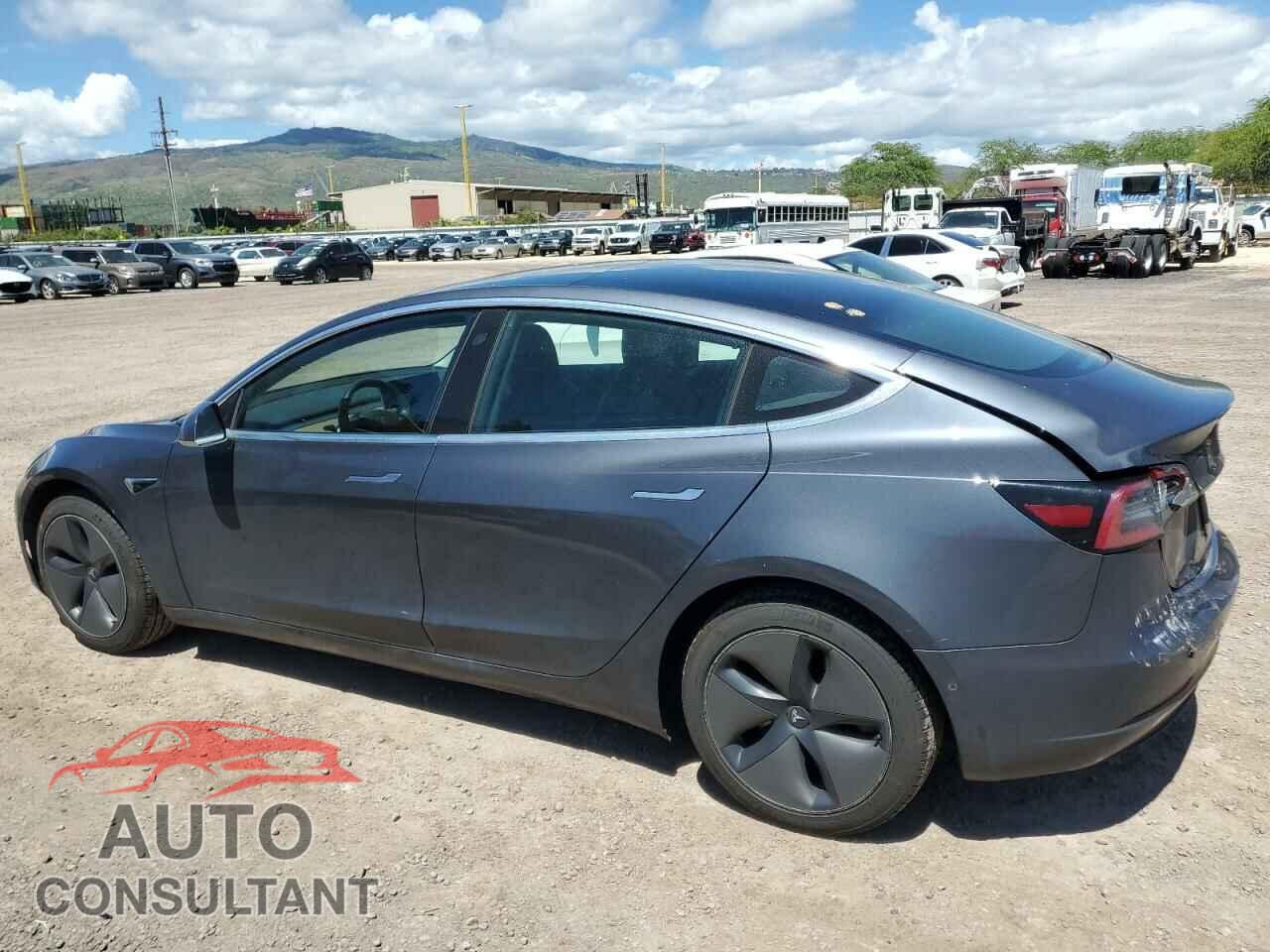 TESLA MODEL 3 2020 - 5YJ3E1EA4LF658206