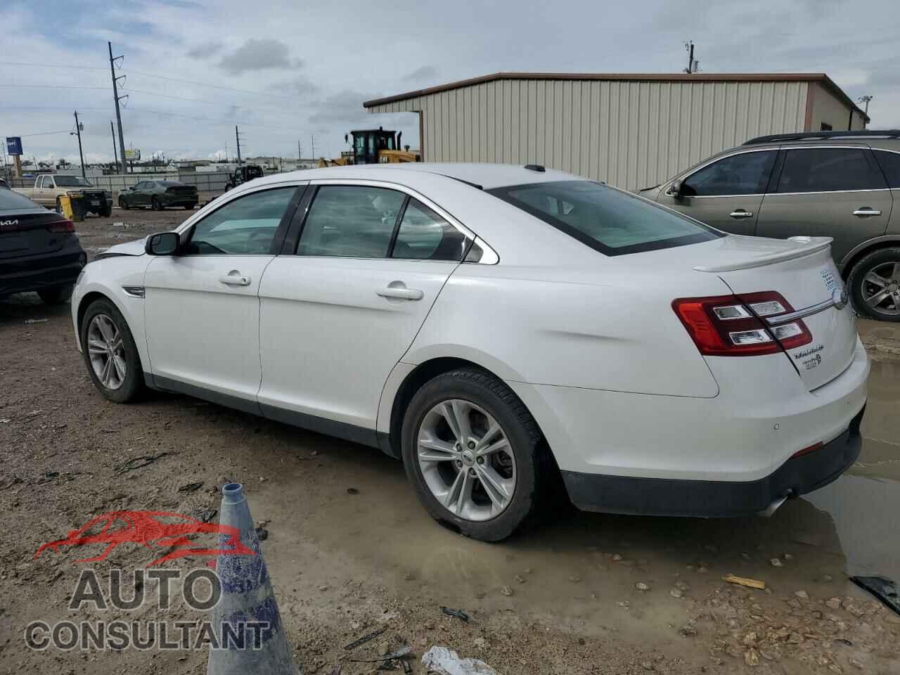 FORD TAURUS 2014 - 1FAHP2E84EG162811